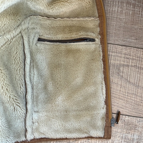 Haupt Outerwear made in Germany camel and shearling zip up inner outer pocket - Picture 13 of 15